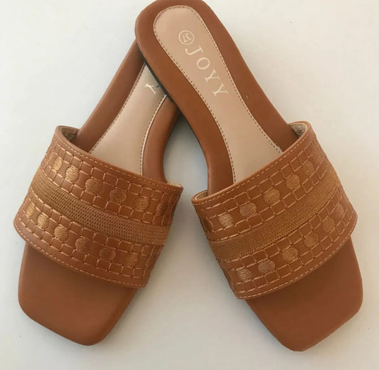 Mindy sandals- tan