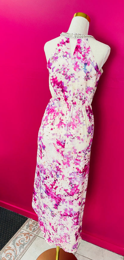 Pink floral dress with pearl neck 8