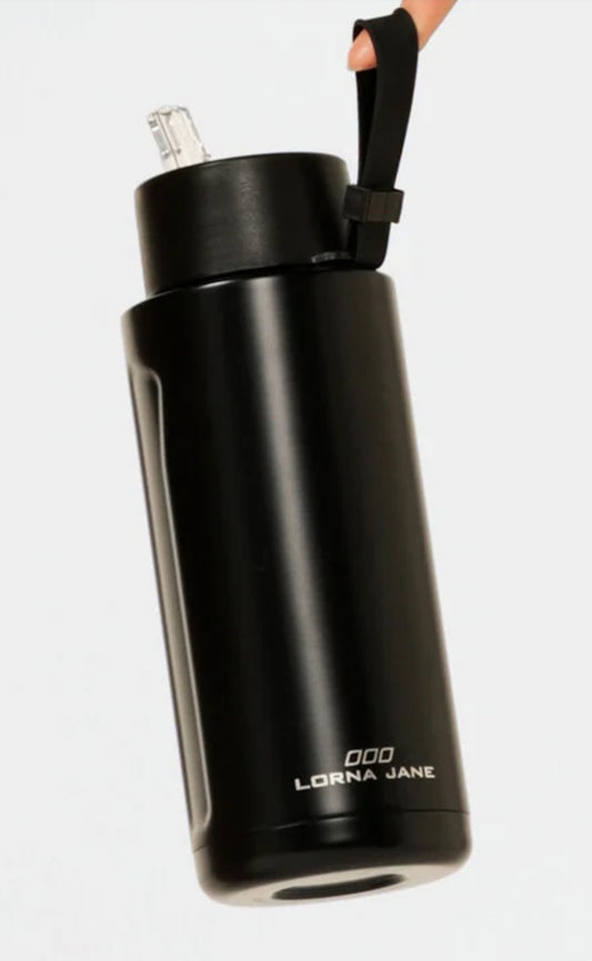 Essential insulated water bottle- Black