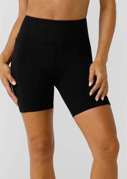 Amy Phone Pocket Tech Bike Short- Black